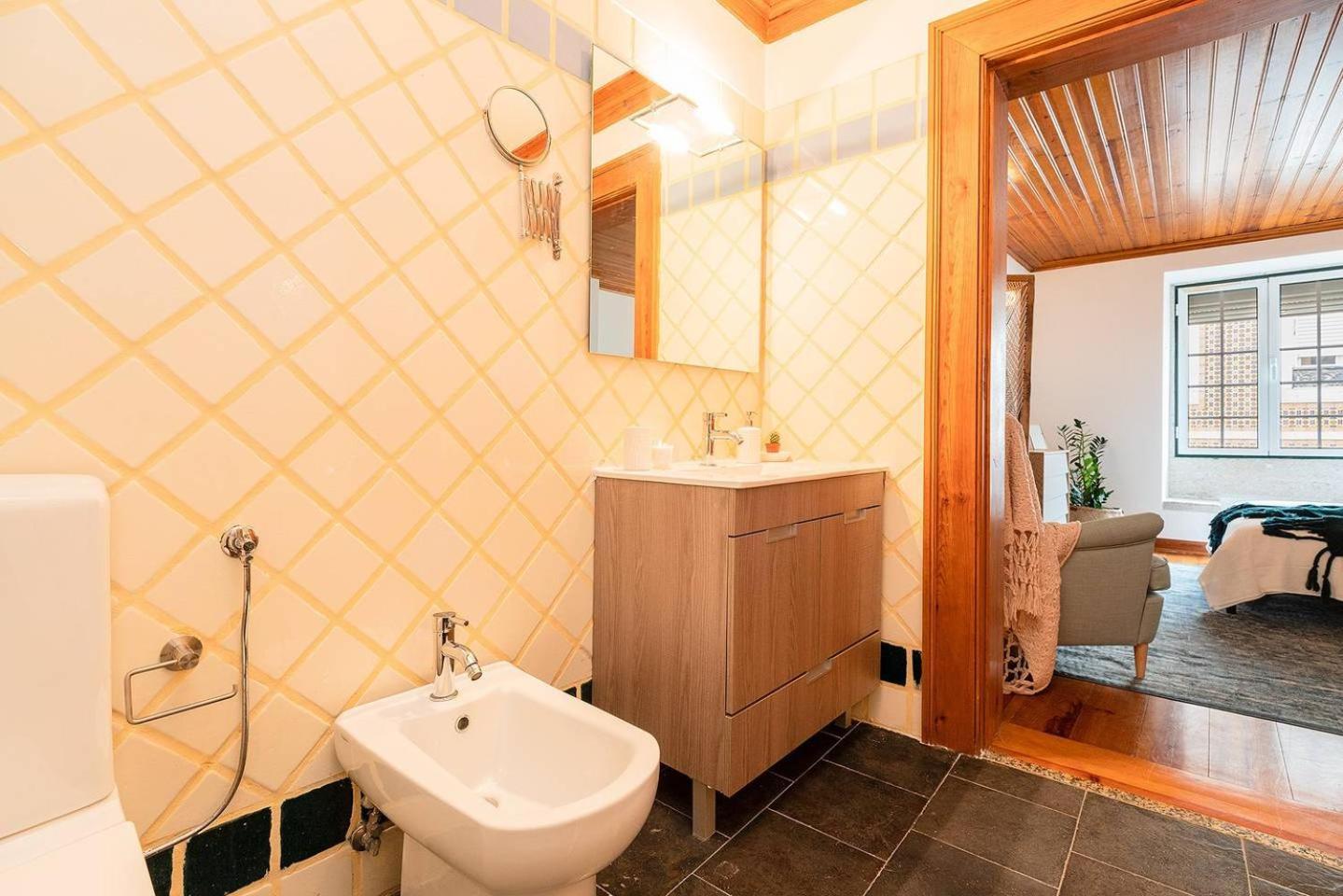 Wonderful Apartment In The Historial Center Of Lizbona Zewnętrze zdjęcie